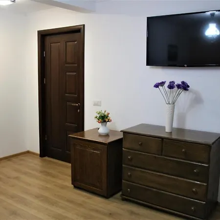 Casa Sofia Gazde/Camere de închiriat